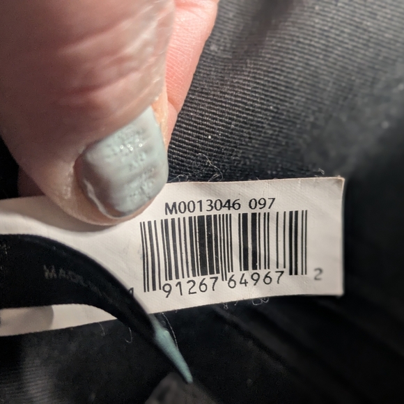 Like New! Marc Jacobs Signature Bag, Grey With Dust Cover - Picture 12 of 12